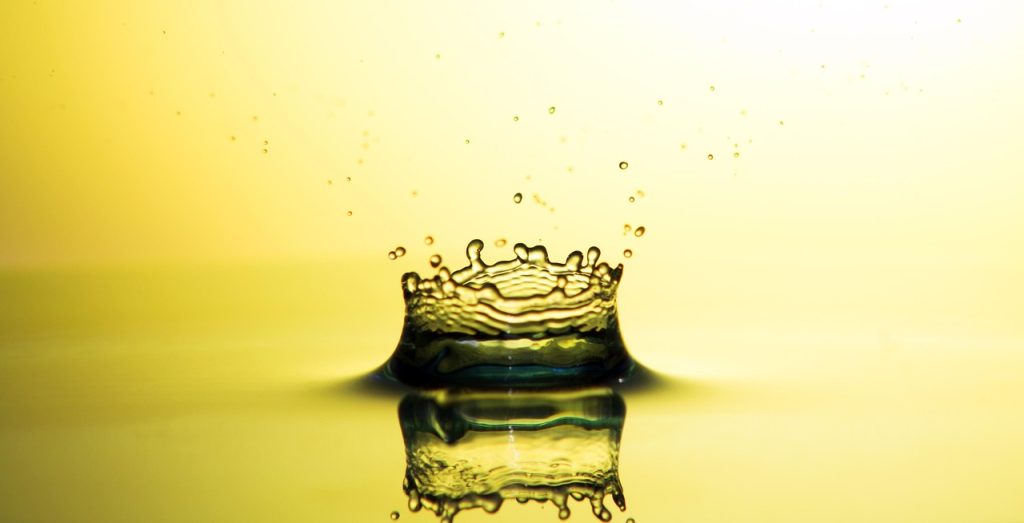 Drops, water, waterdrop — Steps To Deal With Office Syndrome And Neck Pain