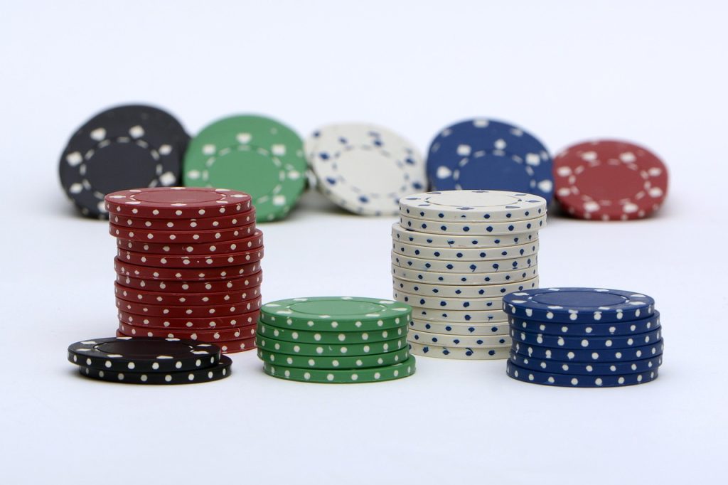 Crisps, chips, to play — The dos in football betting